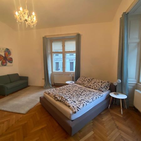 Charming Loft In Margareten District Of Viyana Dış mekan fotoğraf