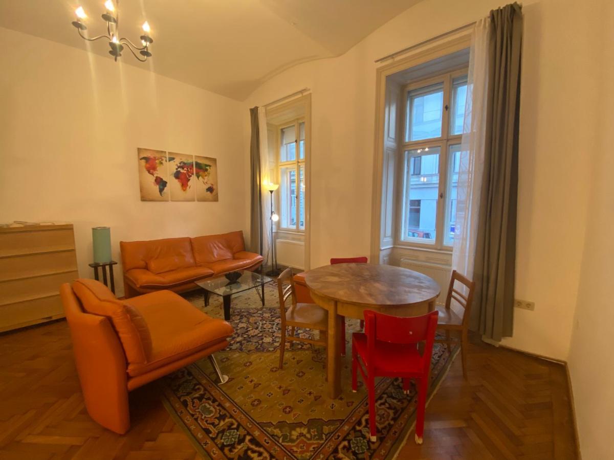 Charming Loft In Margareten District Of Viyana Oda fotoğraf